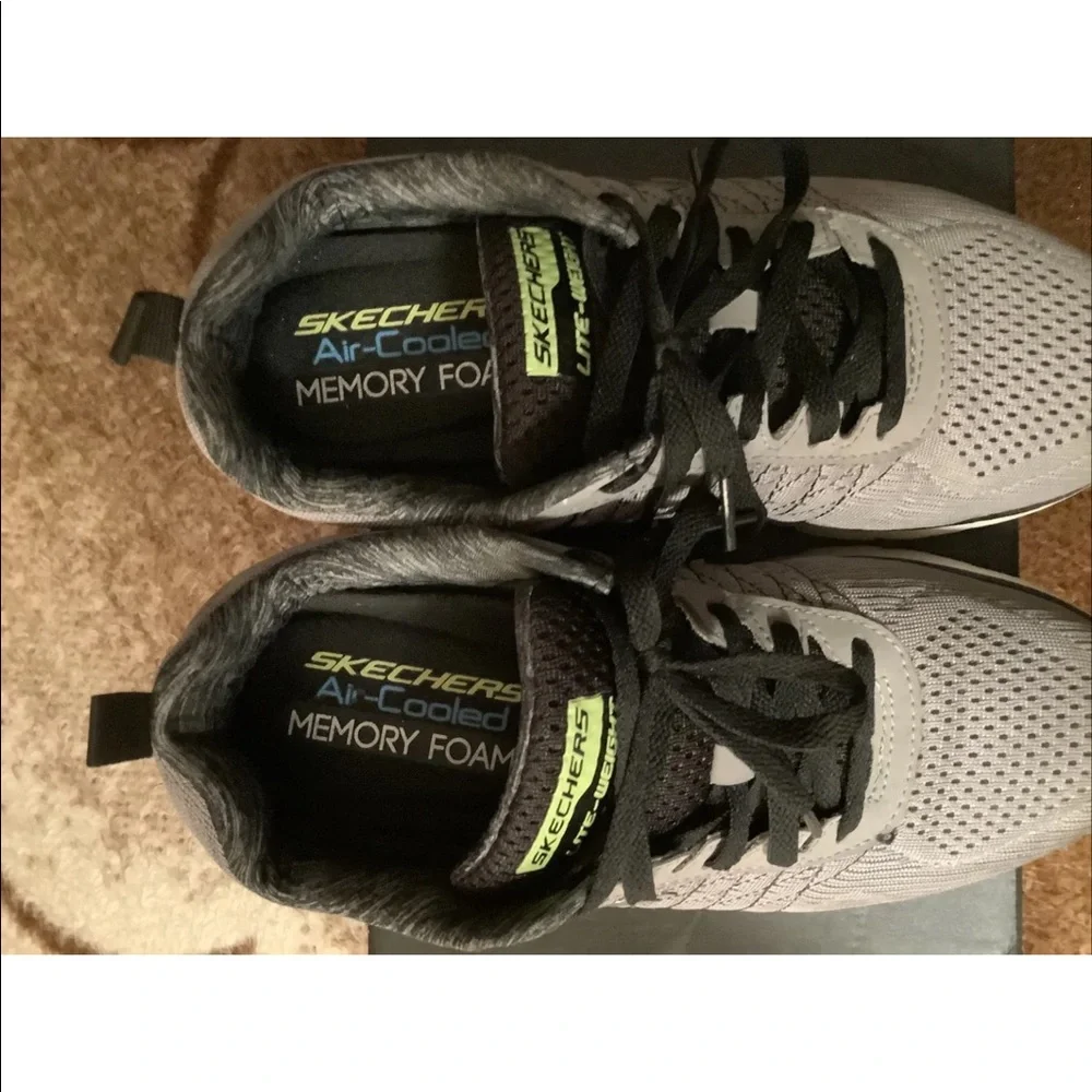 Skechers dual lite memory foam sneakers size 7 - Picture 5 of 6